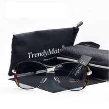Load image into Gallery viewer, Hot 2021 Oculos High Quality Sunglasses Women Glasses Vintage with Box Sunglasses Women Brand Designer Ladies Sun Glasses M071
